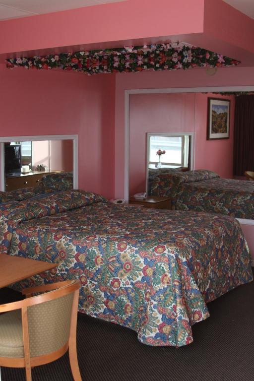 New Relax Inn Bridgeview Bagian luar foto